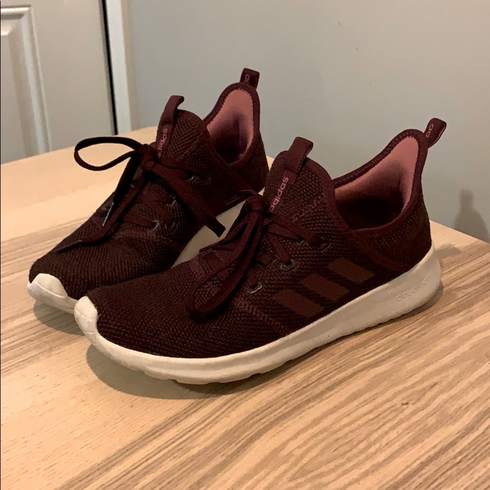 Maroon size 8 Adidas